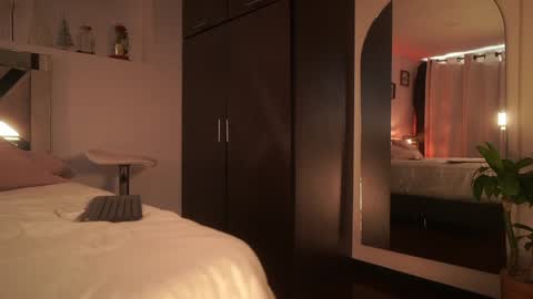   online show from January 2025 07:32:02 PM