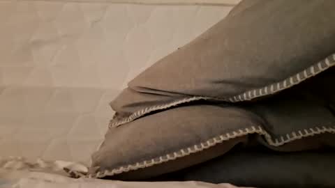 Jan and Man online show from March 2026 07:09:01 PM