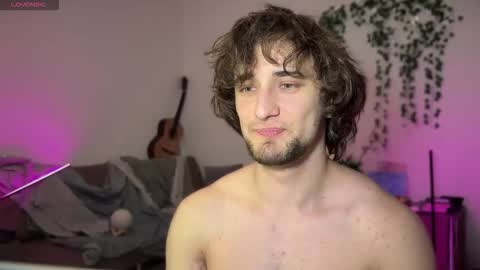 manolein online show from December 2025 07:40:02 PM