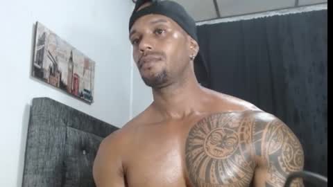 Manolo online show from March 2025 12:51:01 AM