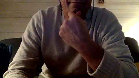 Snapshot of manpower2012 chatting on January 2025 11:23:01 PM Manpo online show from January 2025 11:23:01 PM