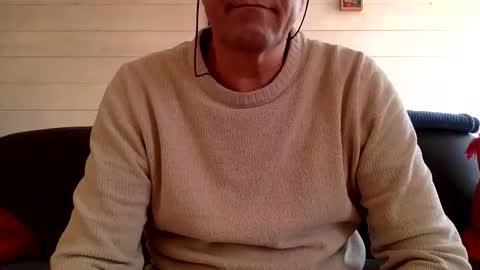 Snapshot of manpower2012 chatting on October 2025 10:59:02 AM Manpo online show from October 2025 10:59:02 AM