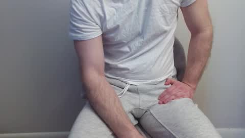 mantoy2000 online show from February 2026 08:05:01 PM