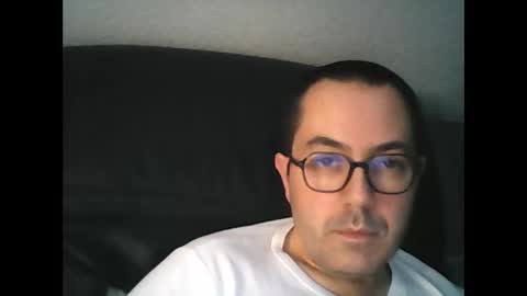 Snapshot of manu5933 chatting on December 2024 03:08:02 PM manu5933 online show from December 2024 03:08:02 PM