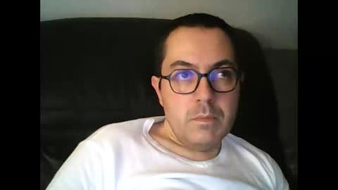 Snapshot of manu5933 chatting on January 2025 04:17:01 PM manu5933 online show from January 2025 04:17:01 PM