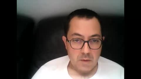 Snapshot of manu5933 chatting on October 2025 12:18:02 PM manu5933 online show from October 2025 12:18:02 PM