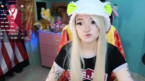 Manuela online show from January 2025 11:40:02 PM