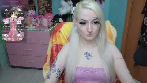 Manuela online show from May 2026 08:47:01 PM