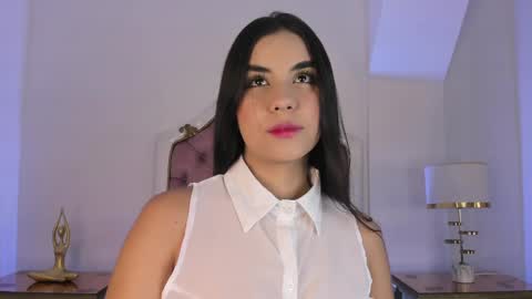 Mara online show from October 2025 03:37:02 AM