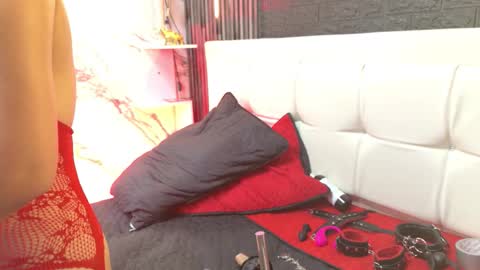 Mara  online show from February 2026 04:07:01 AM