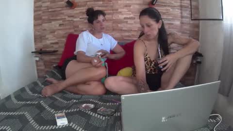 coshitaxxx online show from November 2025 02:08:01 PM