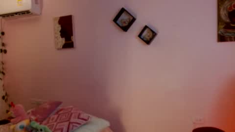 Mara 3 online show from November 2025 01:33:02 PM