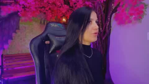 Snapshot of marahanson_ chatting on January 2026 07:06:01 PM Mara Hanson online show from January 2026 07:06:01 PM