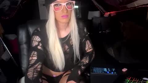 mara jade online show from October 2025 08:35:01 AM