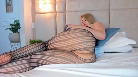 Mara Torres online show from January 2025 11:17:01 PM