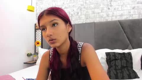 Maray Lous  online show from December 2025 08:05:02 PM