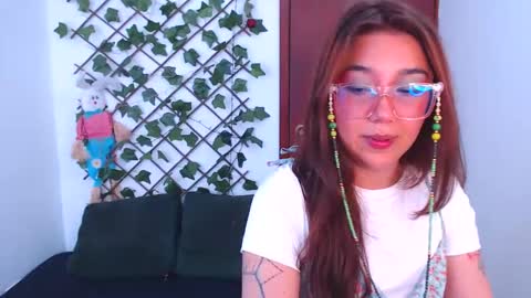 Marcela  online show from June 2026 06:23:02 PM