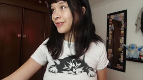 Snapshot of marceline_0 chatting on January 2025 03:01:02 PM Marceline  online show from January 2025 03:01:02 PM