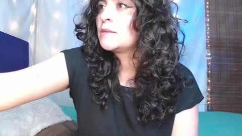 M A R C I  online show from December 2024 06:43:02 PM