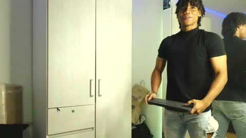 MARCELO online show from January 2026 04:18:01 AM