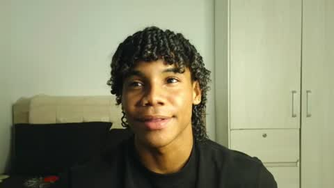Snapshot of marcelo_dosantos77 chatting on June 2026 01:47:02 AM MARCELO online show from June 2026 01:47:02 AM