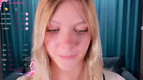 Snapshot of marcia_walker chatting on June 2026 07:08:01 AM Sonya online show from June 2026 07:08:01 AM