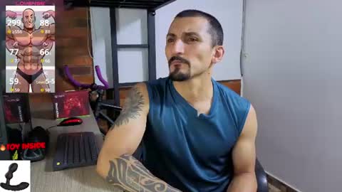 Snapshot of marckmuscle chatting on June 2026 05:12:01 AM Marck Independent model online show from June 2026 05:12:01 AM