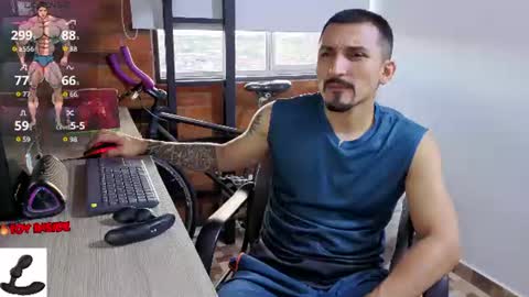 Snapshot of marckmuscle chatting on July 2026 11:10:01 PM Marck Independent model online show from July 2026 11:10:01 PM