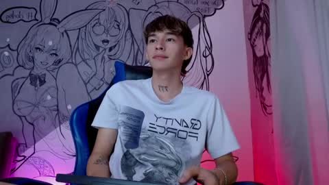 marco_777_ online show from April 2026 08:57:02 PM