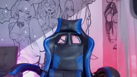 marco_777_ online show from May 2026 06:58:01 PM
