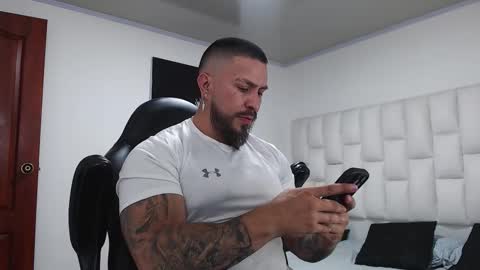 marco donaruma online show from January 2026 10:37:02 PM