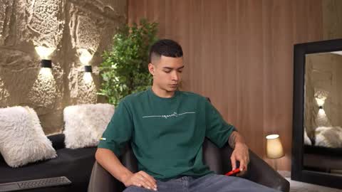 Marco and Ethan online show from October 2025 04:07:01 AM