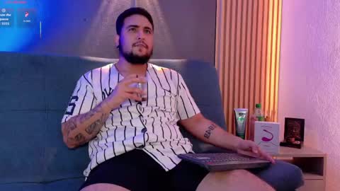 marcus_aress online show from May 2026 08:06:02 PM