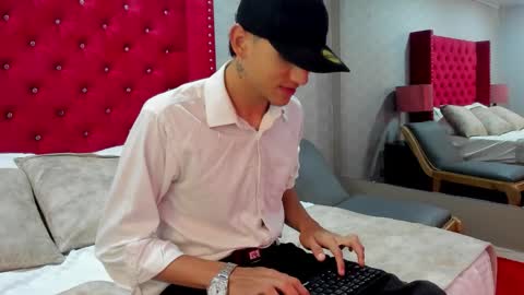 Snapshot of marcus_cartter chatting on February 2026 12:24:01 PM marcus_cartter online show from February 2026 12:24:01 PM