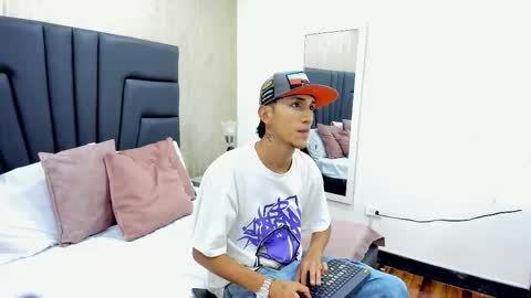 Snapshot of marcus_cartter chatting on February 2026 12:17:01 PM marcus_cartter online show from February 2026 12:17:01 PM