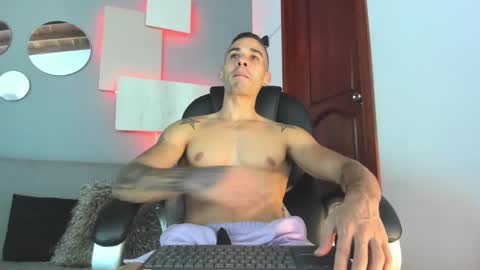 Snapshot of marcus_jax1 chatting on December 2024 04:11:01 AM Marcus Jax1 online show from December 2024 04:11:01 AM