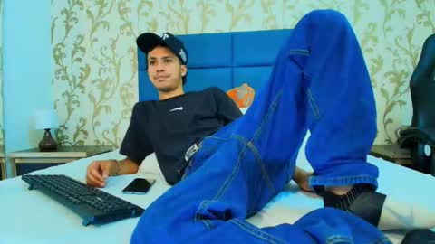 marcus_jeron online show from October 2025 03:58:02 AM