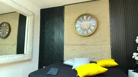 marcus_jeron online show from May 2026 02:06:01 AM