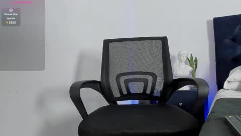 marcus_moreno online show from December 2025 10:49:01 PM