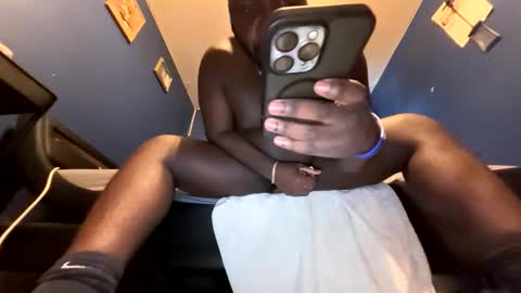 Snapshot of marcuslouis18 chatting on June 2026 01:56:01 PM marcuslouis18 online show from June 2026 01:56:01 PM