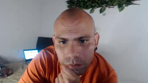 marek_secrett online show from October 2025 12:43:02 AM