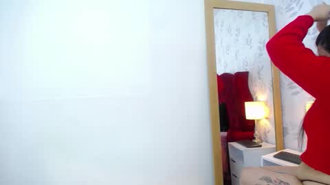 Snapshot of margarettcooper chatting on November 2025 01:14:02 PM MargaretteCooper online show from November 2025 01:14:02 PM