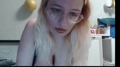 margo_shine online show from March 2026 02:22:02 PM