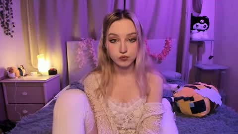 Margo online show from November 2025 05:44:01 PM