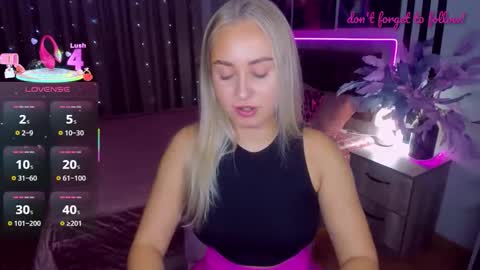 MargoSugar online show from November 2025 10:59:02 AM