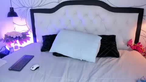 Snapshot of margot_smith chatting on February 2026 12:54:01 PM Margot online show from February 2026 12:54:01 PM