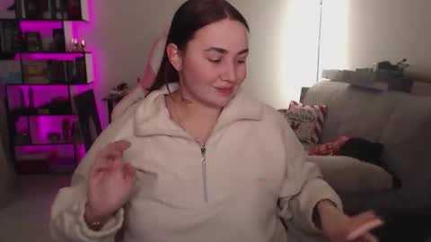 mari moore online show from December 2025 09:27:02 AM