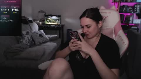 mari moore online show from June 2026 07:00:01 AM