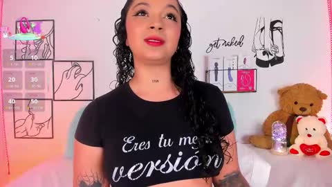 Mari Sweett  online show from September 2025 08:54:01 PM