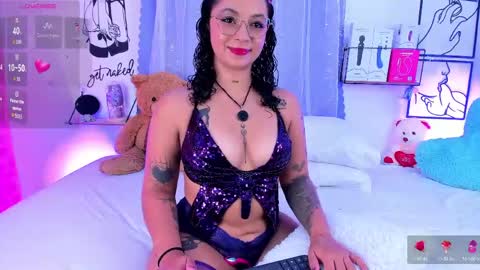 Snapshot of mari_sweett chatting on May 2026 05:10:01 PM Mari Sweett online show from May 2026 05:10:01 PM